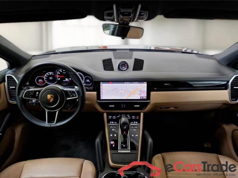Porsche 3.0V6 PORSCHE CAYENNE COUPE / 2019 / 5P / SUV 3.0 V6 #3