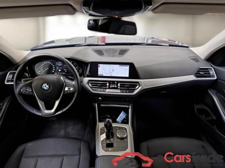 BMW 198 BMW SERIE 3 / 2018 / 5P / STATION WAGON 318D 48V BUSINESS ADVANTAGE TOURING AUTO #3