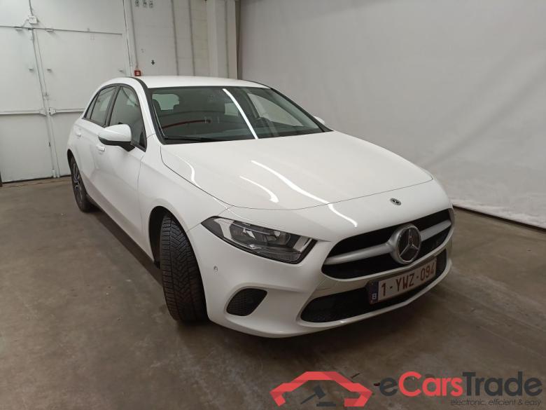Mercedes-Benz A-Klasse A 200 d Business Solution Limited 5d #3