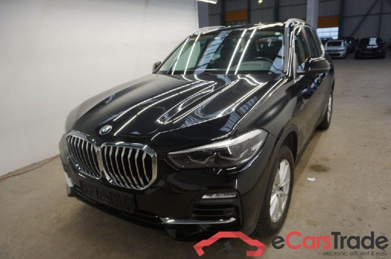BMW X5 ´18 Baureihe X5 xDrive 40 i 3.0 245KW AT8 E6d #1