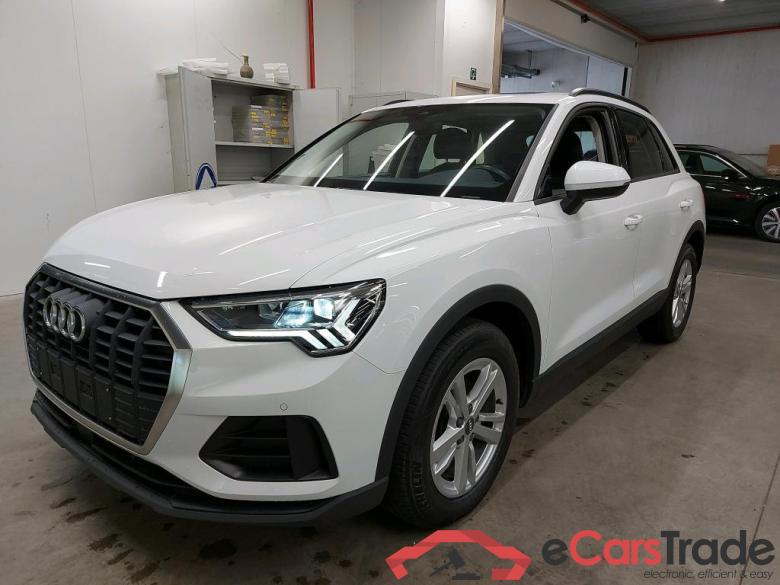 AUDI - AUD Q3 35 TDI 150PK S-Tronic Business Edition Pack Platinum & Pano Roof #1