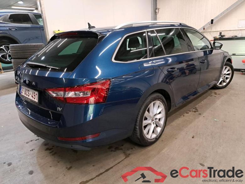 SKODA - SKO SUPERB COMBI TSI iV 218PK DSG6 Style Pack Corporate Plus & Safety & Lane & Side Assist & LED Plus & Removable Trailer Hook * HYBRID * #2