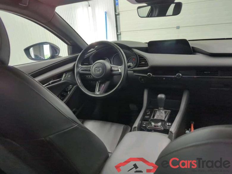 Mazda 3 2.0 e-SA-X Comfort #3
