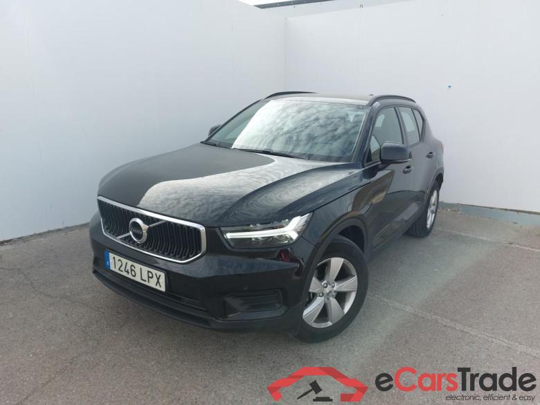 Volvo 1.5 T2 Momentum Core Auto VOLVO XC40 / 2017 / 5P / todoterreno 1.5 T2 Momentum Core Auto #1