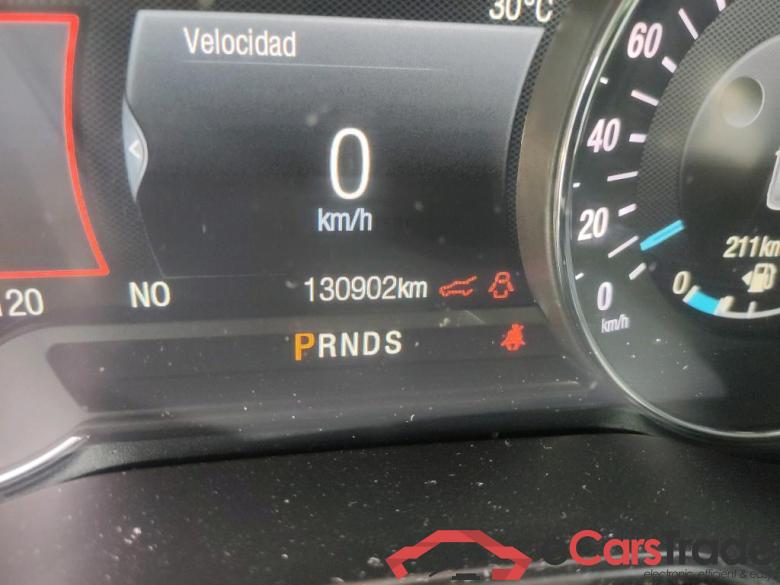 Ford 2.0 TDCi 110kW PowerShift Titanium FORD Mondeo / 2014 / 5P / berlina con portón 2.0 TDCi 110kW PowerShift Titanium #5
