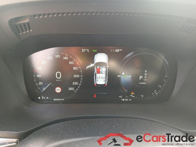 Volvo 2.0 T6 AWD Recharge R-Design Exp Auto VOLVO XC60 / 2017 / 5P / todoterreno 2.0 T6 AWD Recharge R-Design Exp Auto #4