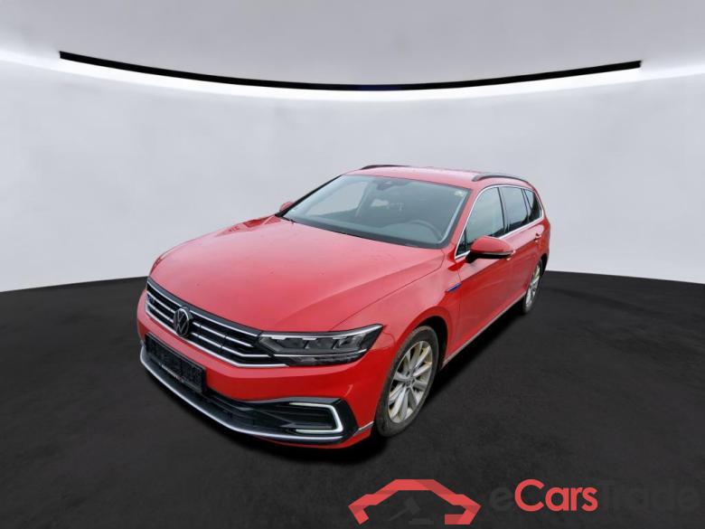 Vw GTE Passat Variant #1