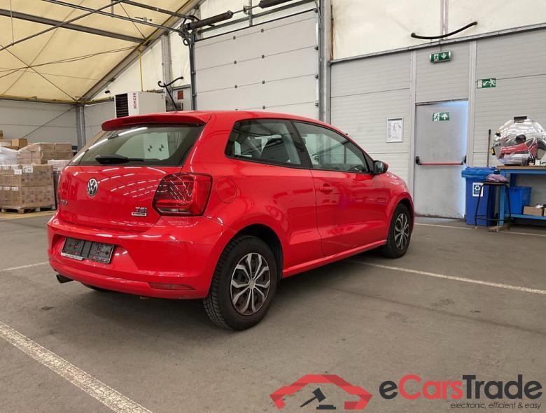 VOLKSWAGEN Polo Polo Trendline 1.2 TSI BlueMotion Technology 66 kW (90 ch) 7 vitesses DSG #2