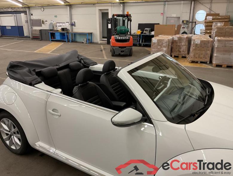 VOLKSWAGEN Beetle Cabriolet Beetle Design 1.2 TSI  77 kW (105 ch) 6 vitesses manuel #3