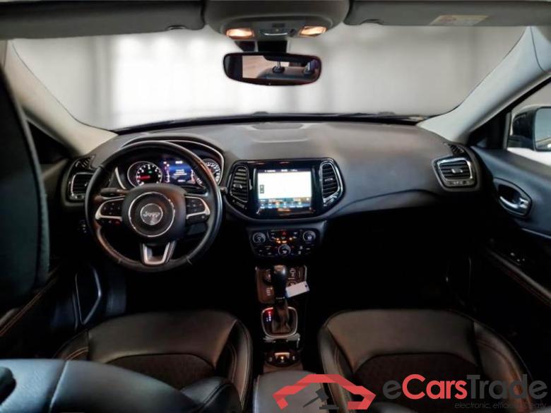 Jeep 28 JEEP COMPASS / 2017 / 5P / SUV 2.0 MJET II 103KW LIMITED 4WD AUTO #3