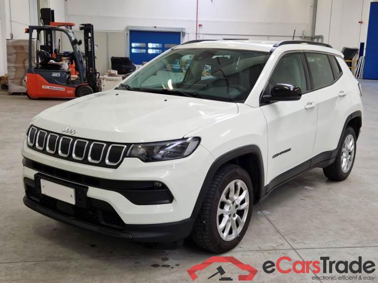 Jeep 33 JEEP COMPASS / 2017 / 5P / SUV 1.6 MJET II 88KW BUSINESS #1