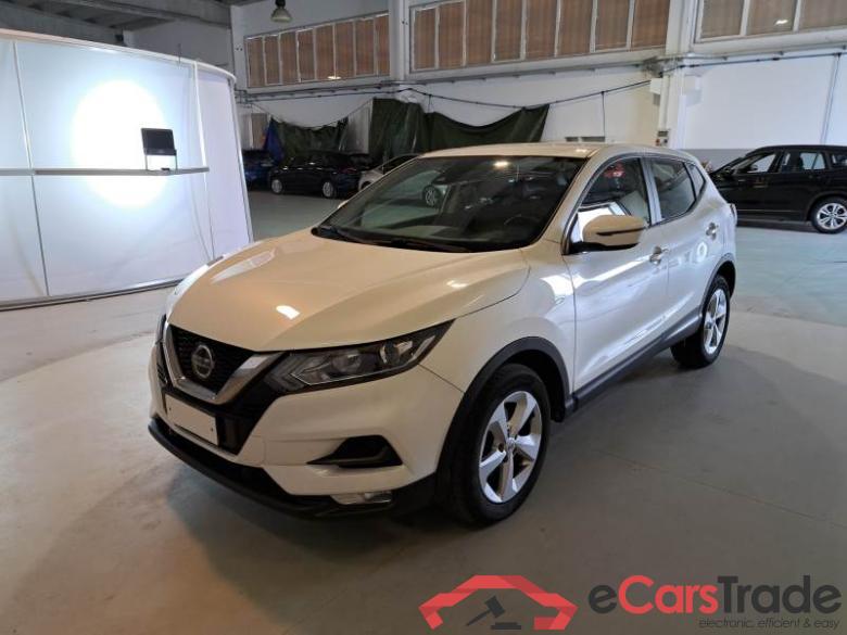 Nissan 76 NISSAN QASHQAI / 2017 / 5P / CROSSOVER 1.5 DCI 115 BUSINESS DCT #1