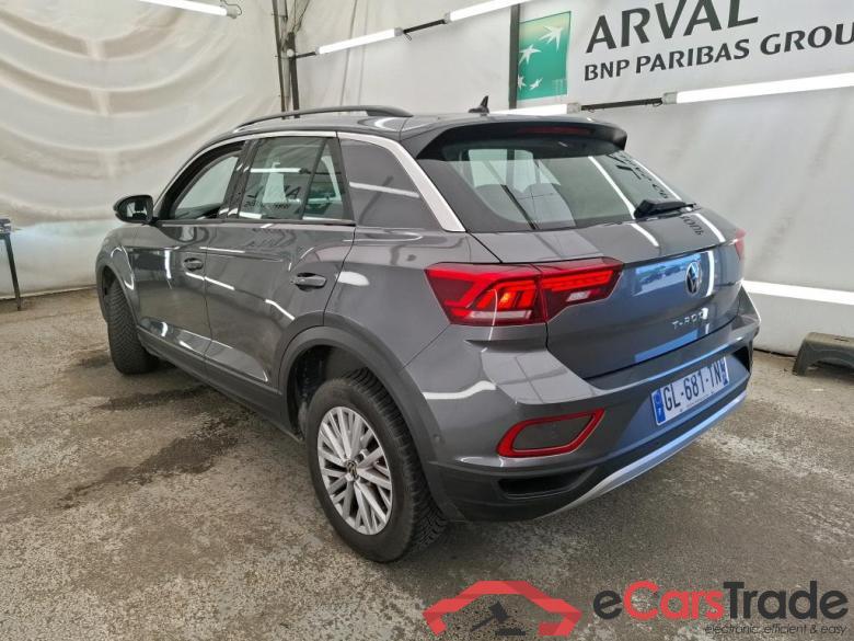 Volkswagen  VOLKSWAGEN T-Roc / 2021 / 5P / SUV 1.5 TSI 150 EVO LIFE DSG7 #2
