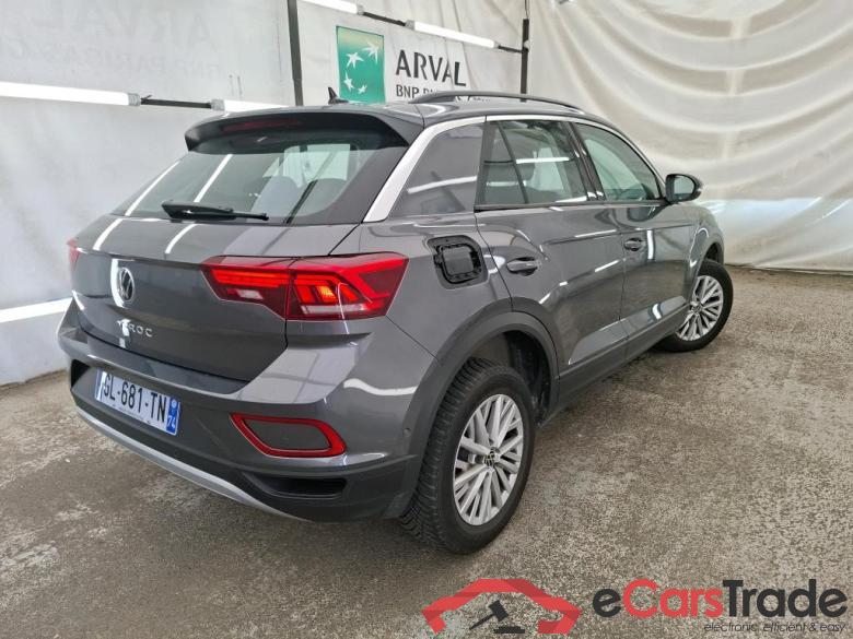 Volkswagen  VOLKSWAGEN T-Roc / 2021 / 5P / SUV 1.5 TSI 150 EVO LIFE DSG7 #3