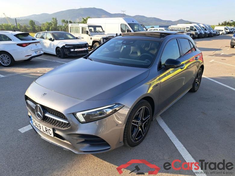 Mercedes A 250 e Clase A A 250 e (177.086)AMG 1.3 AMG Line 220CV AT8 E6d #1