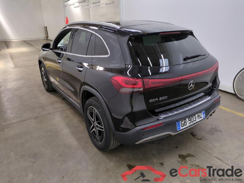 Mercedes EQA 250 AMG Line MERCEDES-BENZ EQA / 2021 / 5P / SUV EQA 250 AMG Line #3