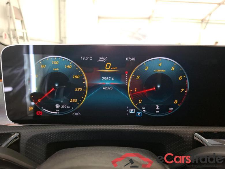 Mercedes A 250 AMG Line 4Matic MERCEDES-BENZ Classe A Compact / 2018 / 5P / Berline A 250 AMG Line 4Matic #6