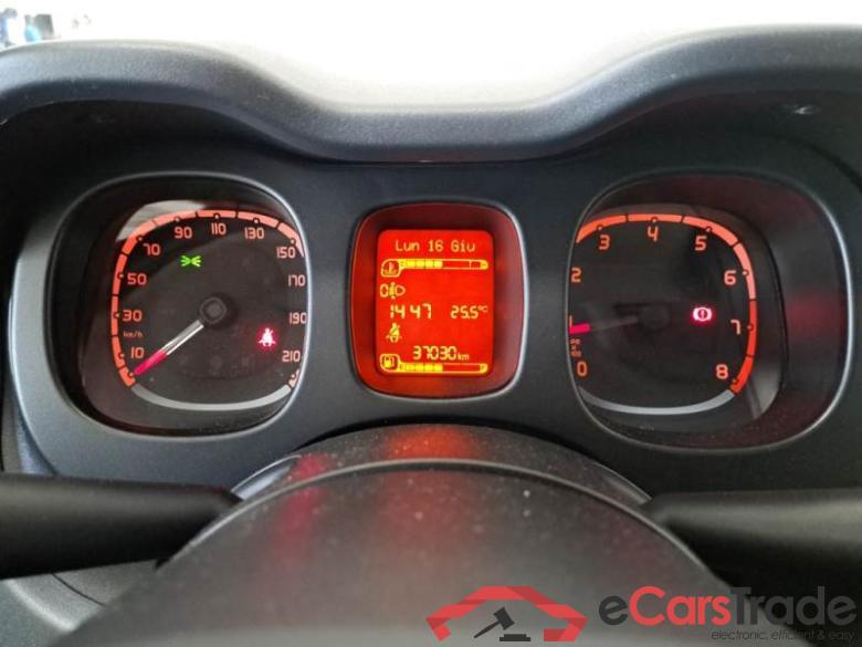 Fiat 21 FIAT PANDA / 2011 / 5P / BERLINA 1.2 69CV E6 EASY #4