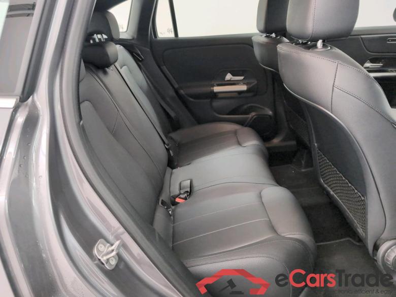 MERCEDES-BENZ GLA 1.3 GLA 250 E PHEV DCT LUXURY LINE #6