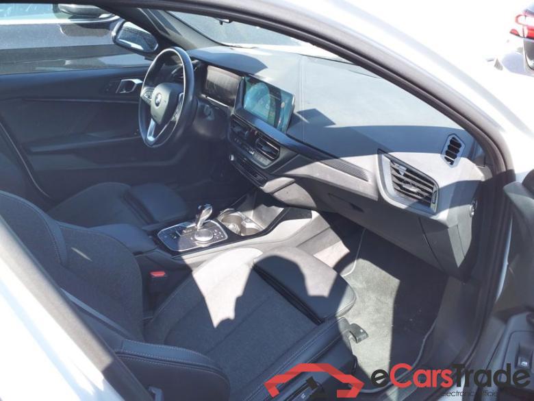 BMW SERIE 1      118iA 136ch BVA Sport edition #5