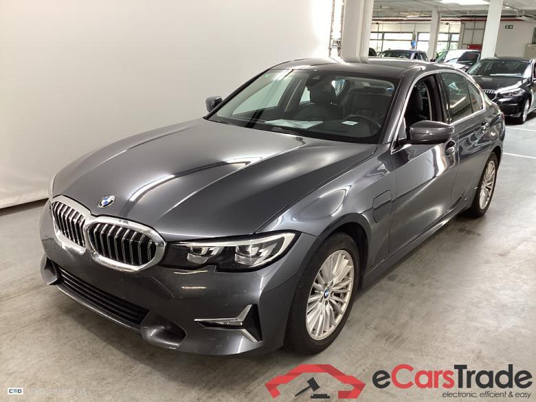 BMW 3 - 2019 330eA PHEV Model Luxury Business Plus #2