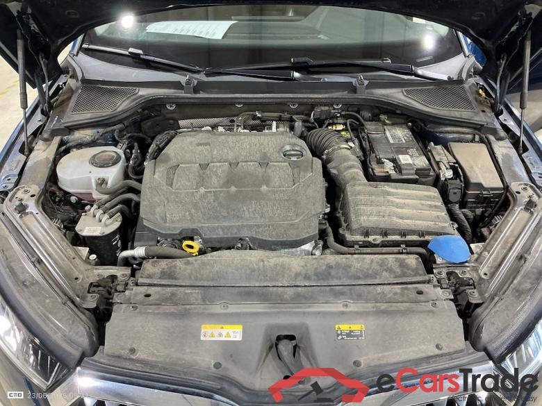 SKODA OCTAVIA COMBI DIESEL - 2020 2.0 CR TDi EVO Style DSG #6