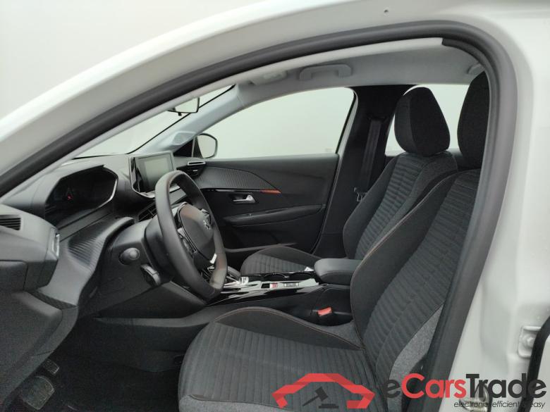 PEUGEOT E-208 136 50kWh Active Pack 5d #6