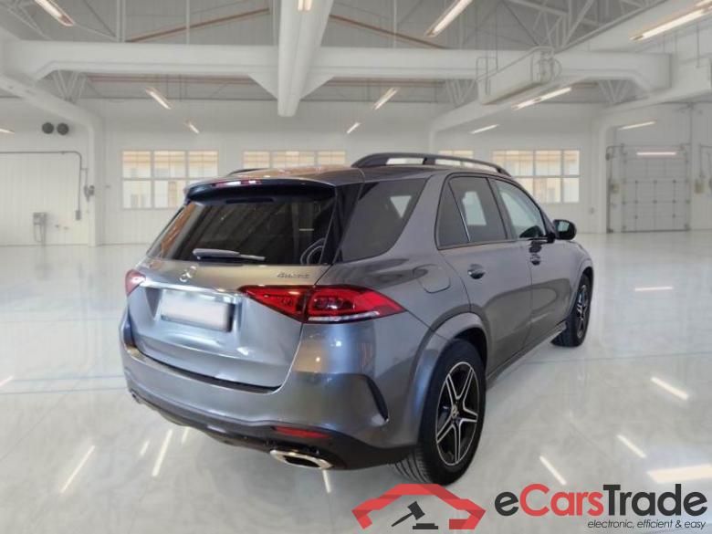 Mercedes 37 MERCEDES-BENZ GLE / 2018 / 5P / SUV GLE 300 D 4MATIC PREMIUM #2