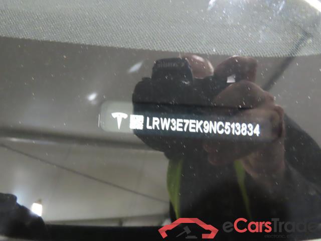 Tesla Model 3 ´18 BEV TESLA Model 3 Langstreckenbatt. Allradantrieb Dual Motor 4d 366kW #5