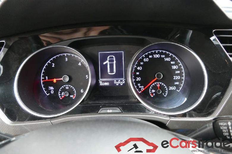 Volkswagen Touran ´15 Touran IQ.DRIVE Start-Stopp 2.0 TDI 110KW E6dT #6