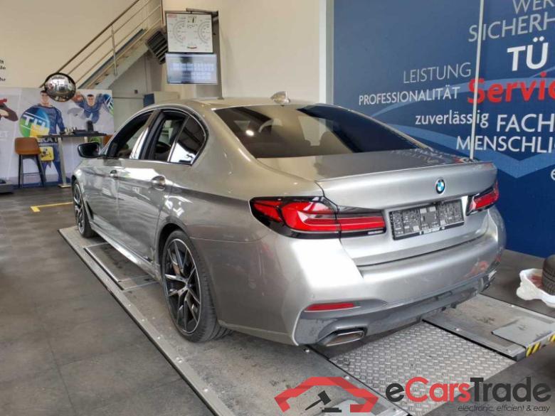 BMW Baureihe 5 Lim. (G30)(02.2017->) DE - Lim4 520 d Mild-Hybrid EU6d, M Sport Edition (EURO 6d), (Facelift) 2020 - 2 #6