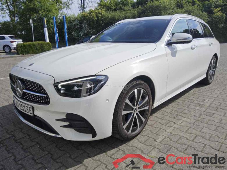 Mercedes-Benz E -Klasse T-Modell (BM 213)(06.2016->) DE - Kb5 E 300 de EU6d, T de AMG Line (EURO 6d), (Facelift) 2020 - 2023 #1