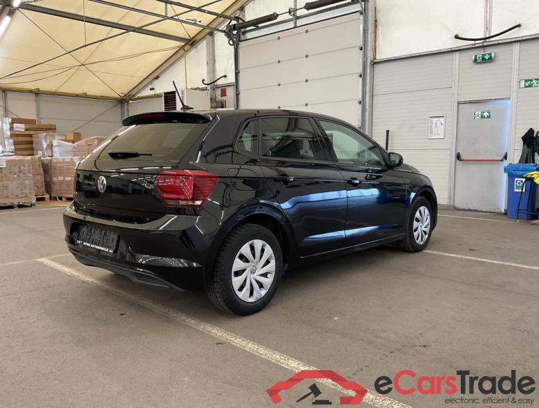 VOLKSWAGEN Polo Polo Comfortline 1.0 59 kW (80 ch) 5 vitesses manuel #2