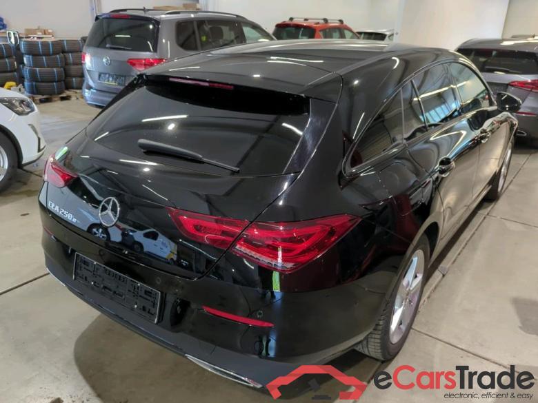 Mercedes CLA SB ´19 CLA -Klasse Shooting Brake CLA 250 e (118.686) 1.3 160KW AT8 E6d #2