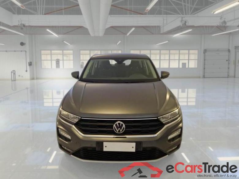 Volkswagen 15 BUS VOLKSWAGEN T-ROC / 2017 / 5P / SUV 1.5 TSI ACT BUSINESS DSG #6