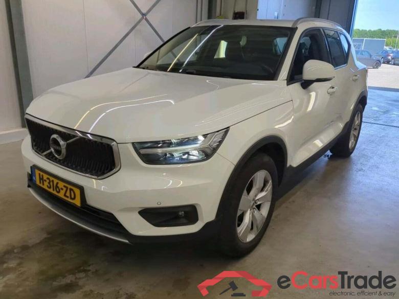 VOLVO XC40 1.5 T2 Business Pro #1