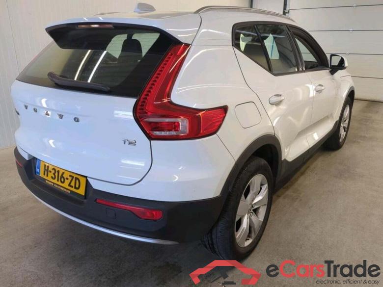 VOLVO XC40 1.5 T2 Business Pro #2
