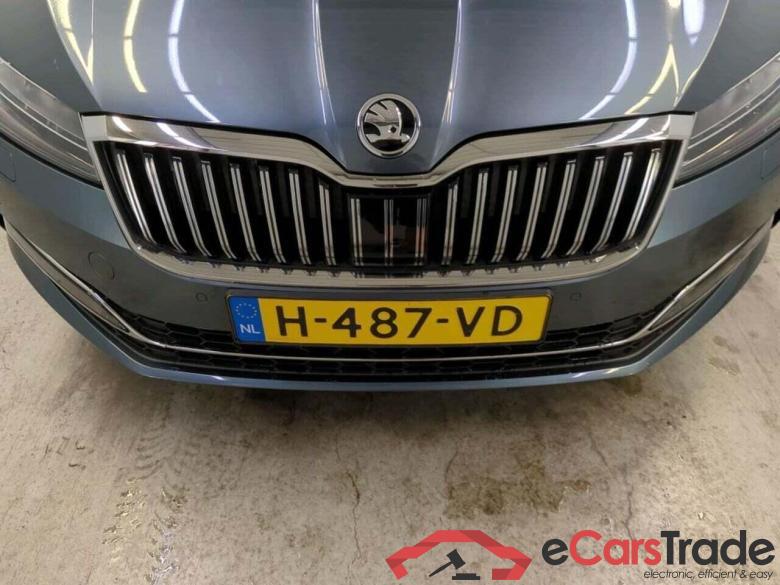 SKODA Superb Combi 1.5 TSI Business Ed. #4