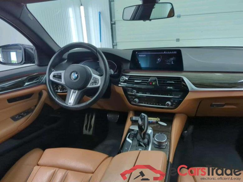 BMW 5-serie Touring 520i High Ex. Ed. #3