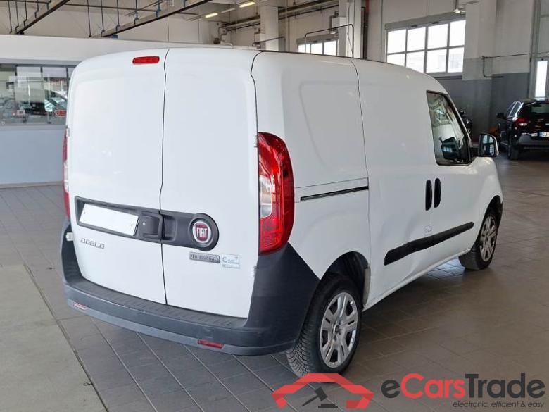 Fiat 27 FIAT DOBLÒ CARGO / 2014 / 4P / VETT. FURGONATA 1.3 MULTIJET 16V 95CV SX EURO 6 #2