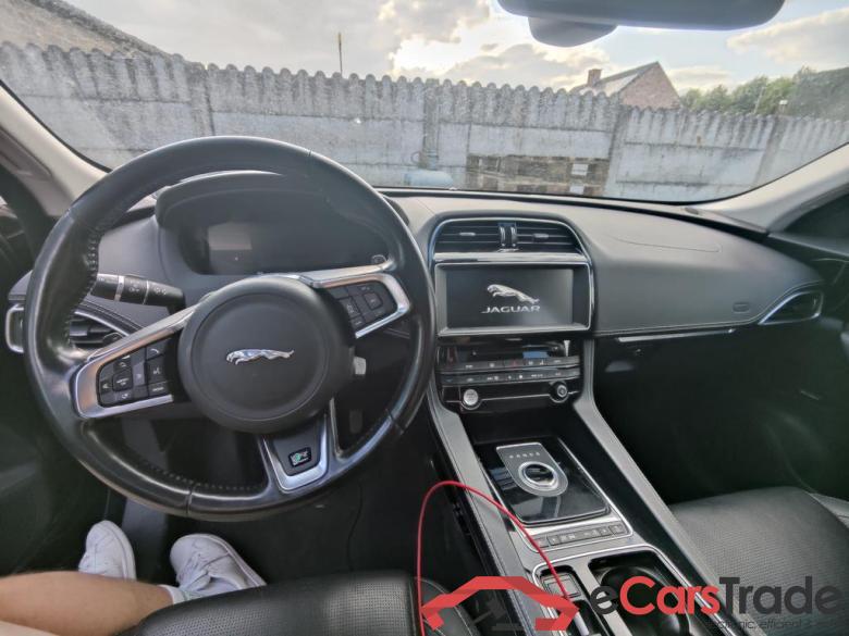 JAGUAR F-Pace Lim. Edition R-Sport #5