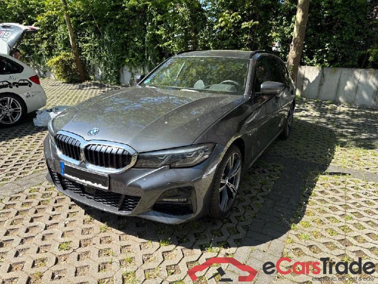 BMW 3-Serie Touring ´18 Baureihe 3 Touring 330 e xDrive M Sport 2.0 185KW E6d #1