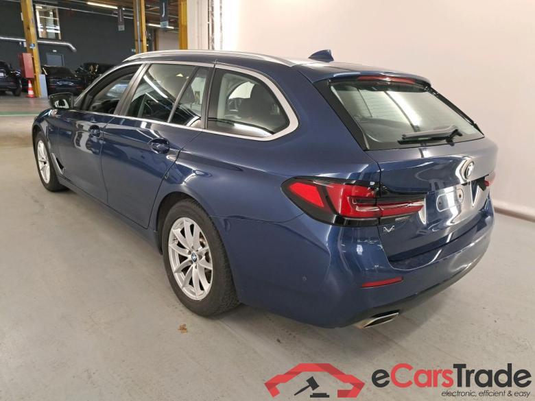 BMW 5 SERIES TOURING 2.0 520D 120KW TOURING AUTO Driving Assistant Parking Assistant Business #3