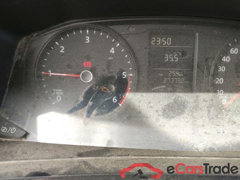 Volkswagen  T6 Transporter Furgón 4Motion 2.0 TDI 150CV MT6 E6 #3