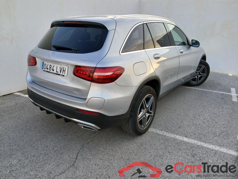 Mercedes GLC 300 de 4MATIC Clase GLC GLC 300 de 4Matic (253.911)AMG 2.0 AMG Line 305CV AT9 E6d #2