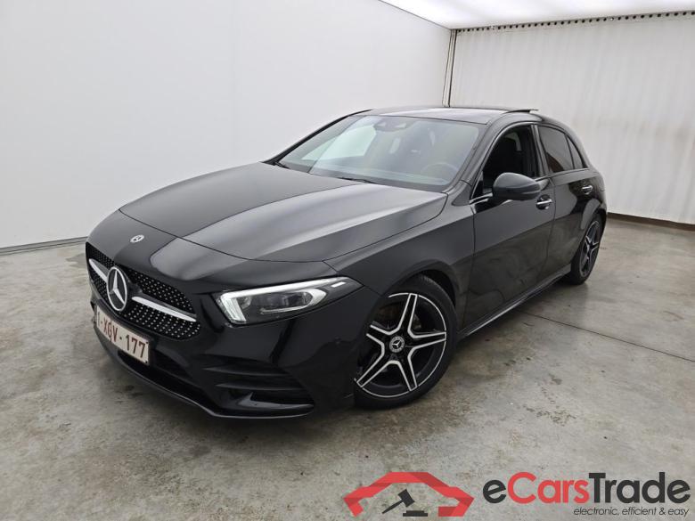 Mercedes-Benz A-Klasse A 220 d DCT 5d #1