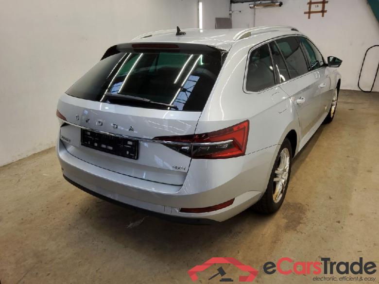 Skoda Superb Wagon ´15 Superb Combi Style 4x4 2.0 TDI 147KW E6d #2