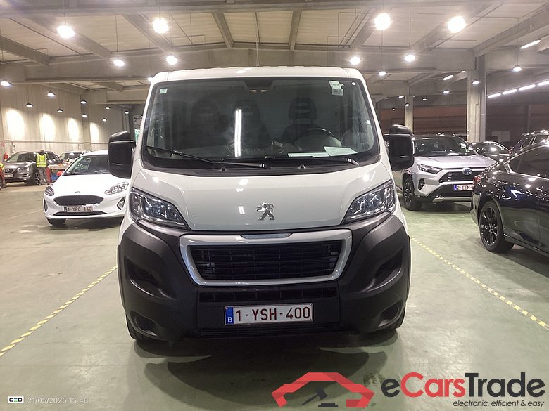 PEUGEOT Boxer 2.2 BLUEHDI S-S 120 PREMIUM 333 L1H1 #1