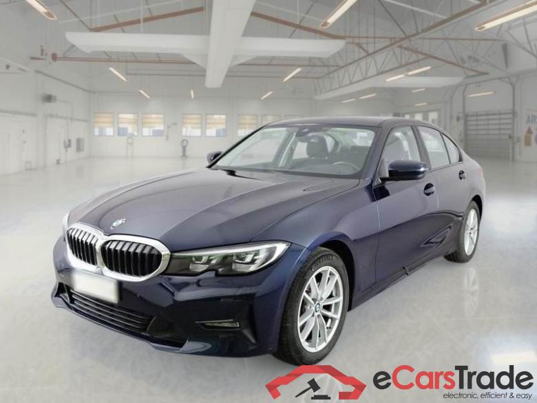 BMW SERIE 3 / 2018 / 4P / BERLINA 320D XDRIVE MH48V BUSINESS ADVANT. AUT. #1
