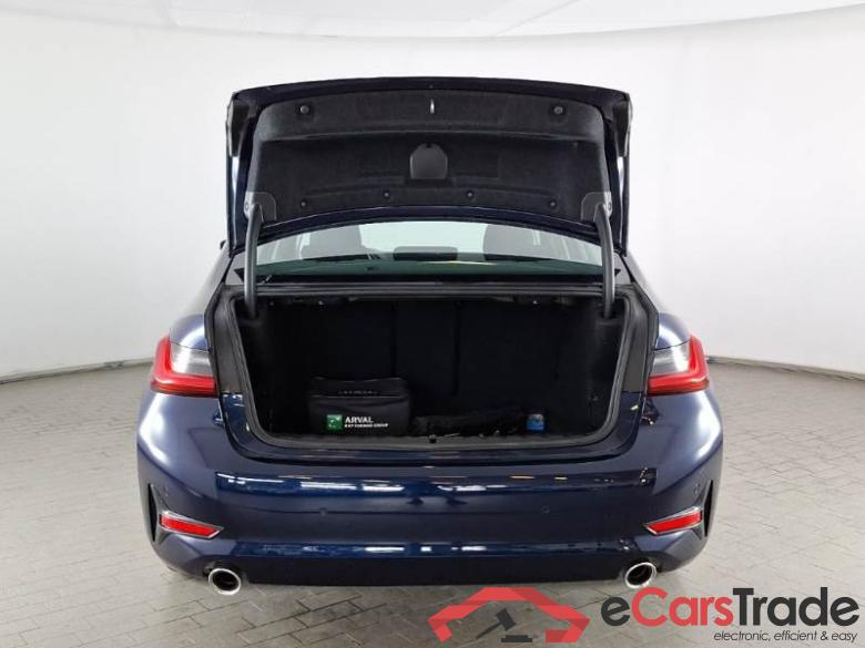 BMW SERIE 3 / 2018 / 4P / BERLINA 320D XDRIVE MH48V BUSINESS ADVANT. AUT. #5